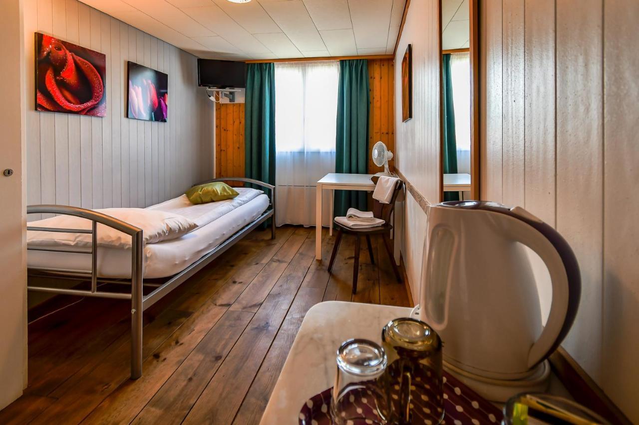 Hotel Tell And Apartments Unterseen Kültér fotó