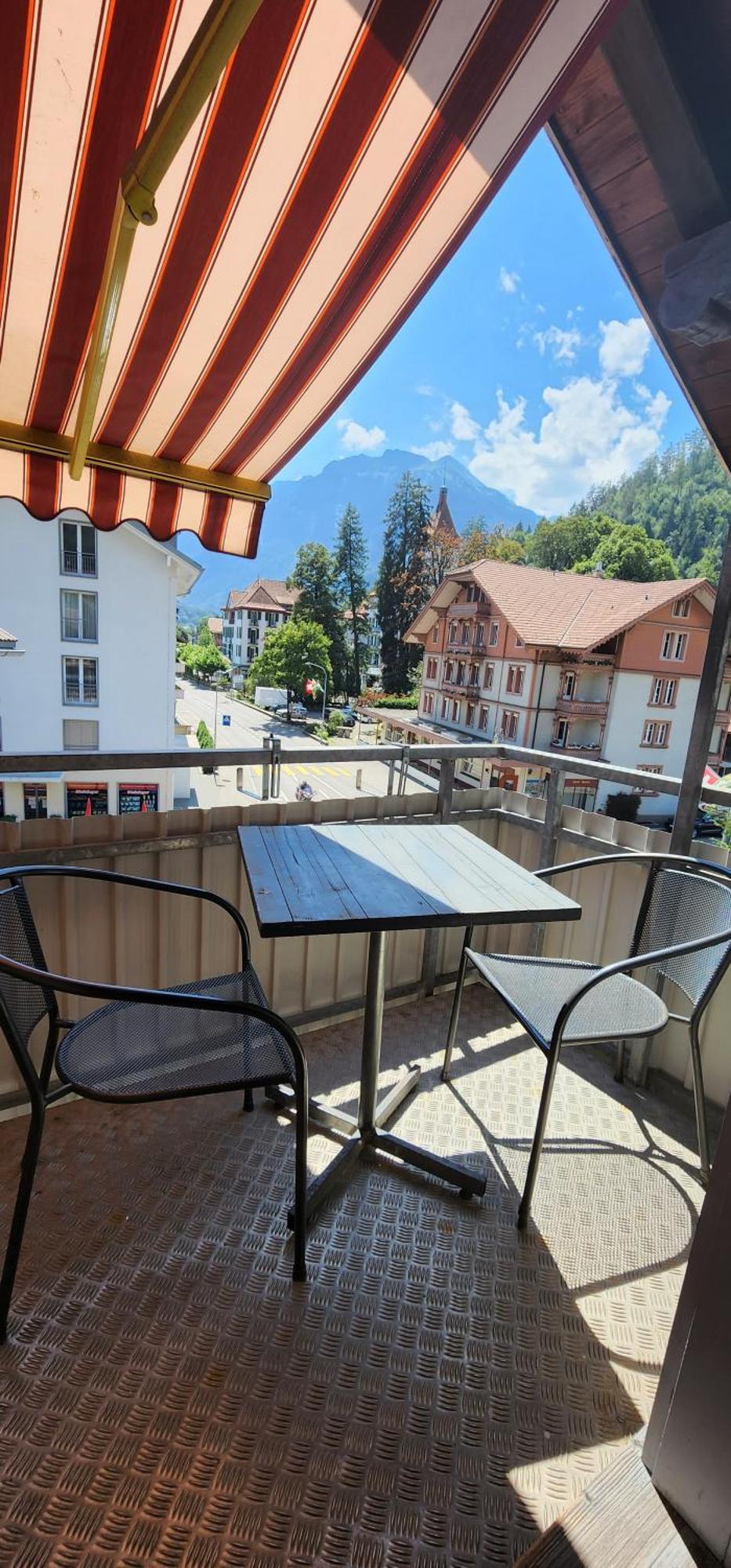 Hotel Tell And Apartments Unterseen Szoba fotó