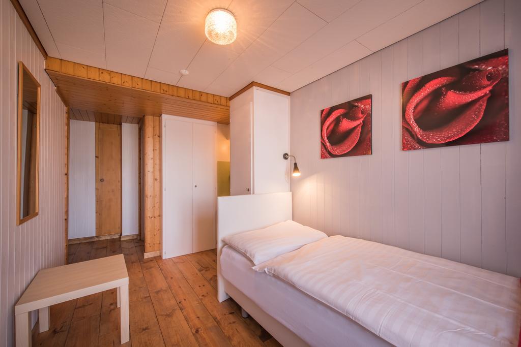 Hotel Tell And Apartments Unterseen Kültér fotó